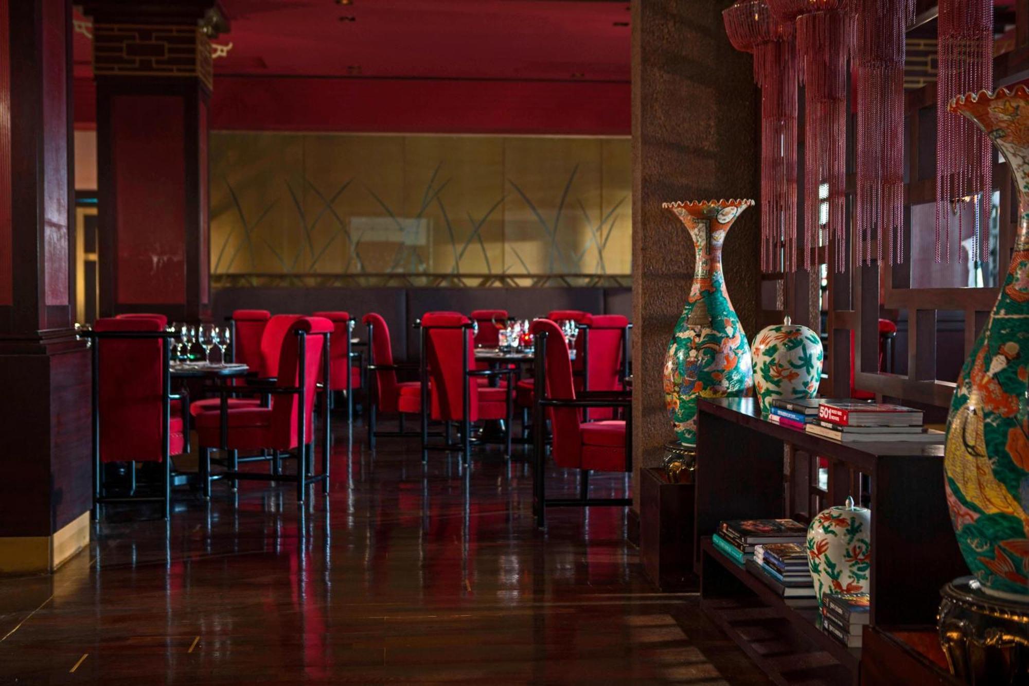 Renaissance Cairo Mirage City Hotel Eksteriør bilde Interior of the restaurant