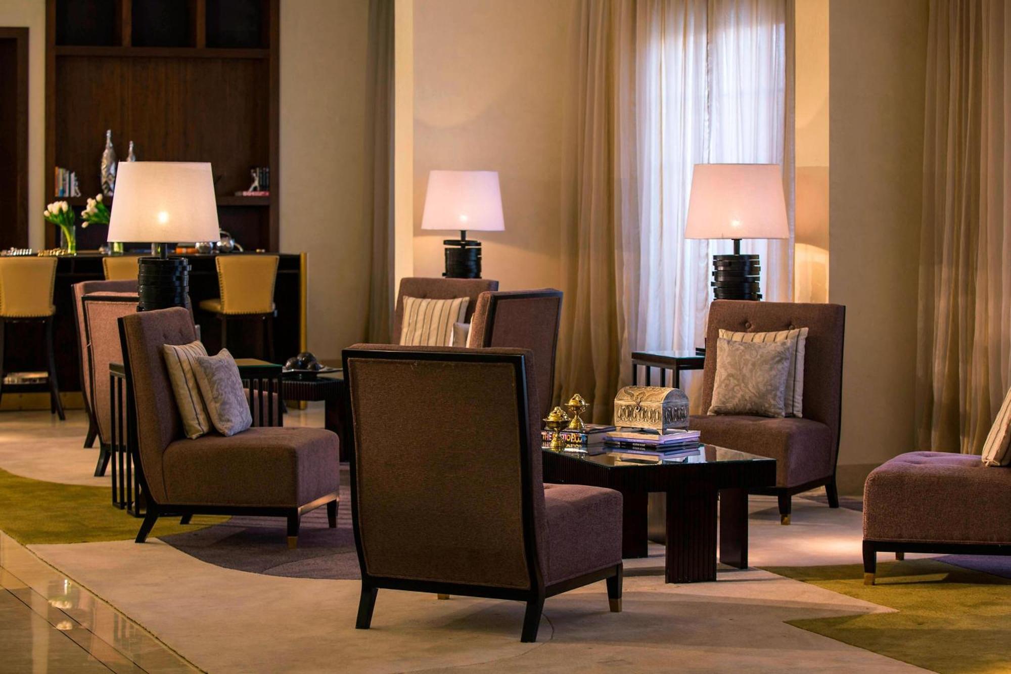 Renaissance Cairo Mirage City Hotel Eksteriør bilde The lounge at the Four Seasons Hotel, Cairo